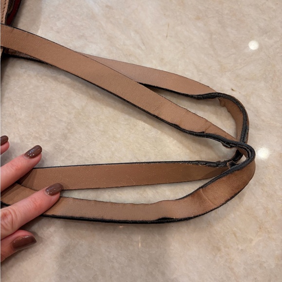 Authentic Valentino Rockstud Tan Leather Tote Bag - Picture 10 of 12